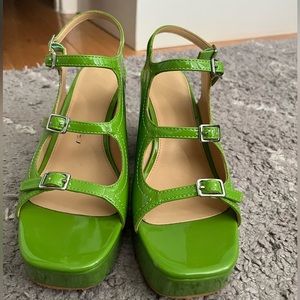 UO Willow Strappy Platforms